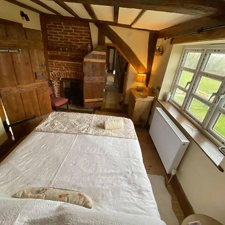 A Newly Renovated, Cosy Escape In The Beautiful Shepherd'S Cottage Dereham Екстер'єр фото